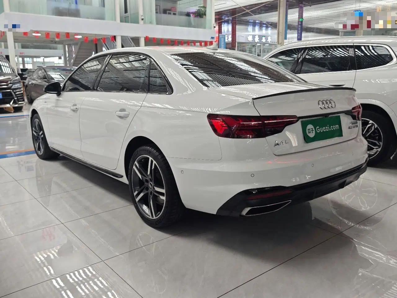 Used Audi A4L 2022 40 TFSI Luxury Dynamic Model — миниатюра 4
