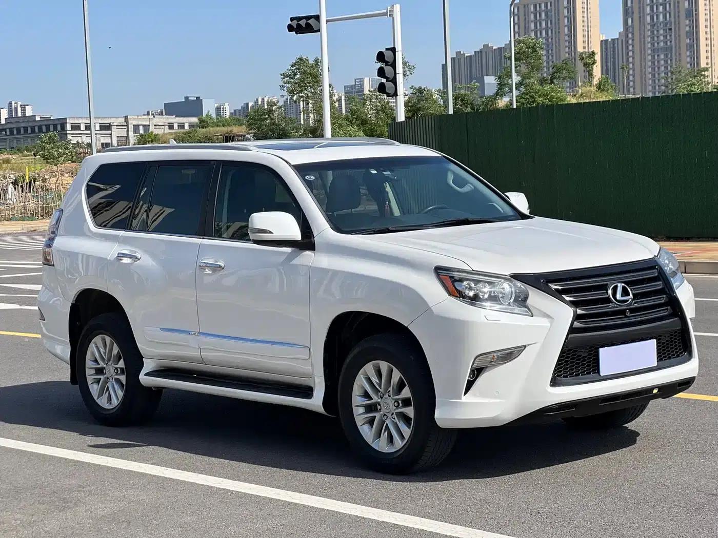 2014 Lexus GX 400 Luxury Edition — миниатюра 3