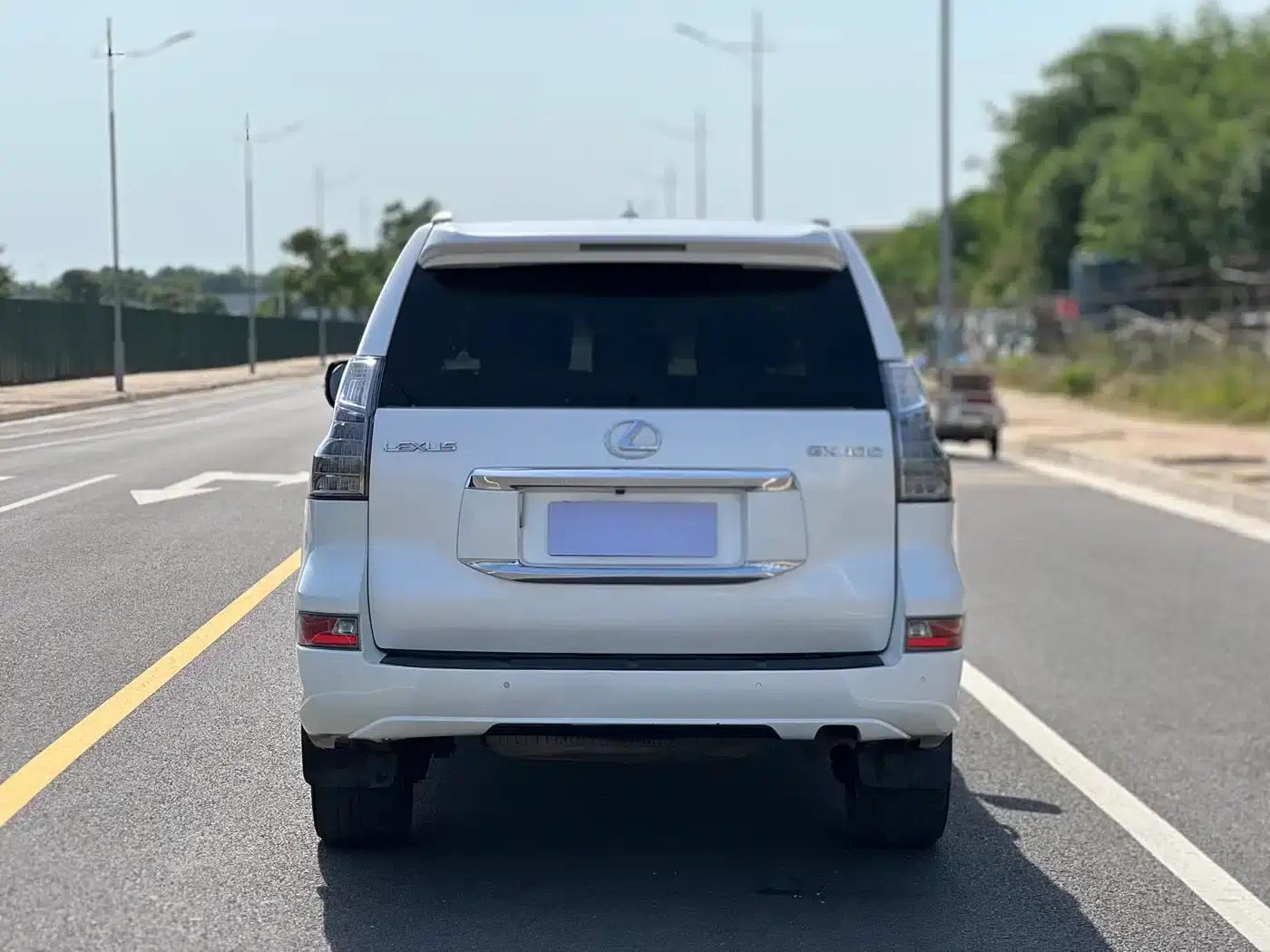 2014 Lexus GX 400 Luxury Edition — миниатюра 8