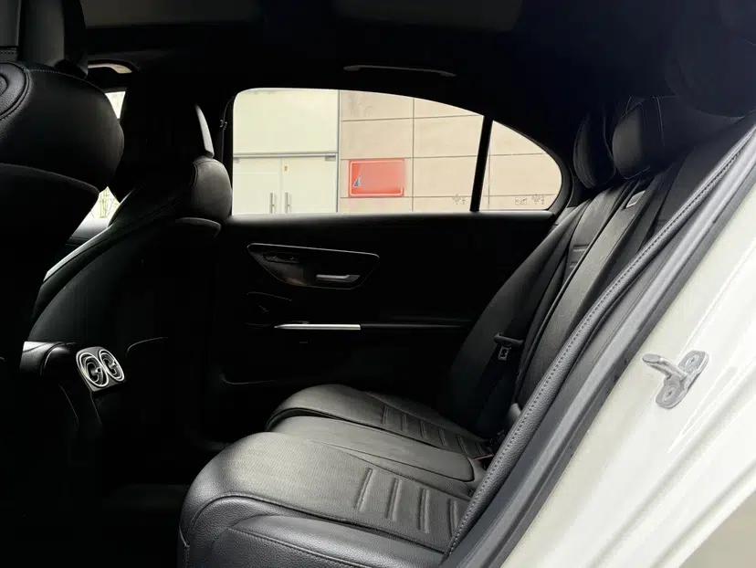 Used Mercedes-Benz C-Class 2024 Restyled C 260 L Sport Edition — миниатюра 33