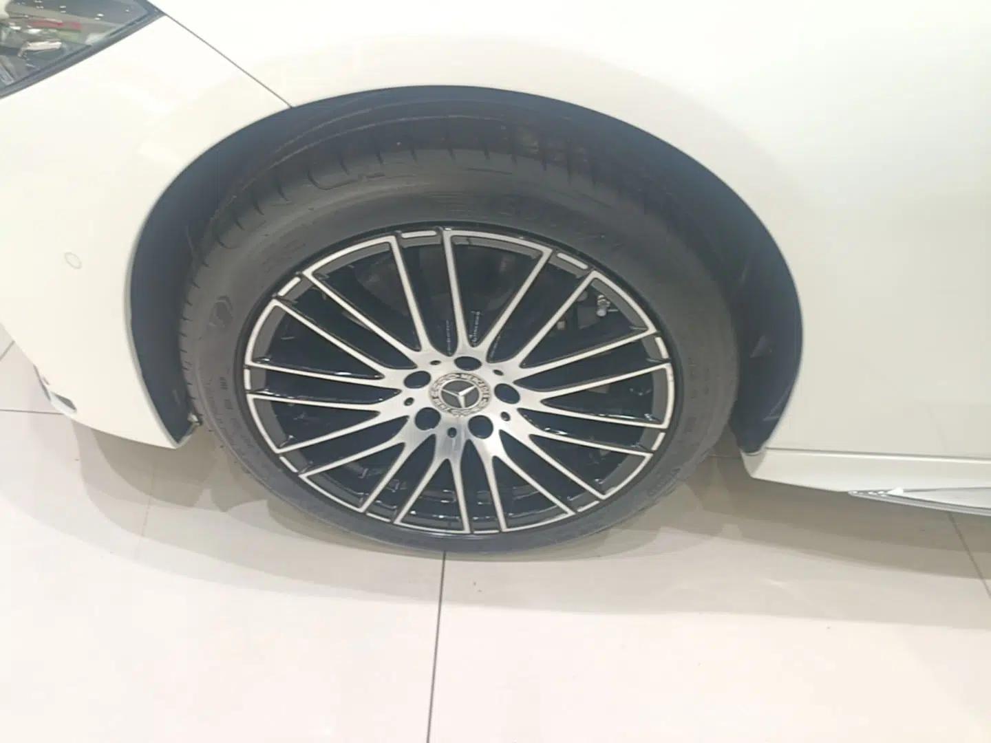 Used Mercedes-Benz C-Class 2024 C 200 L Sport Edition — миниатюра 10