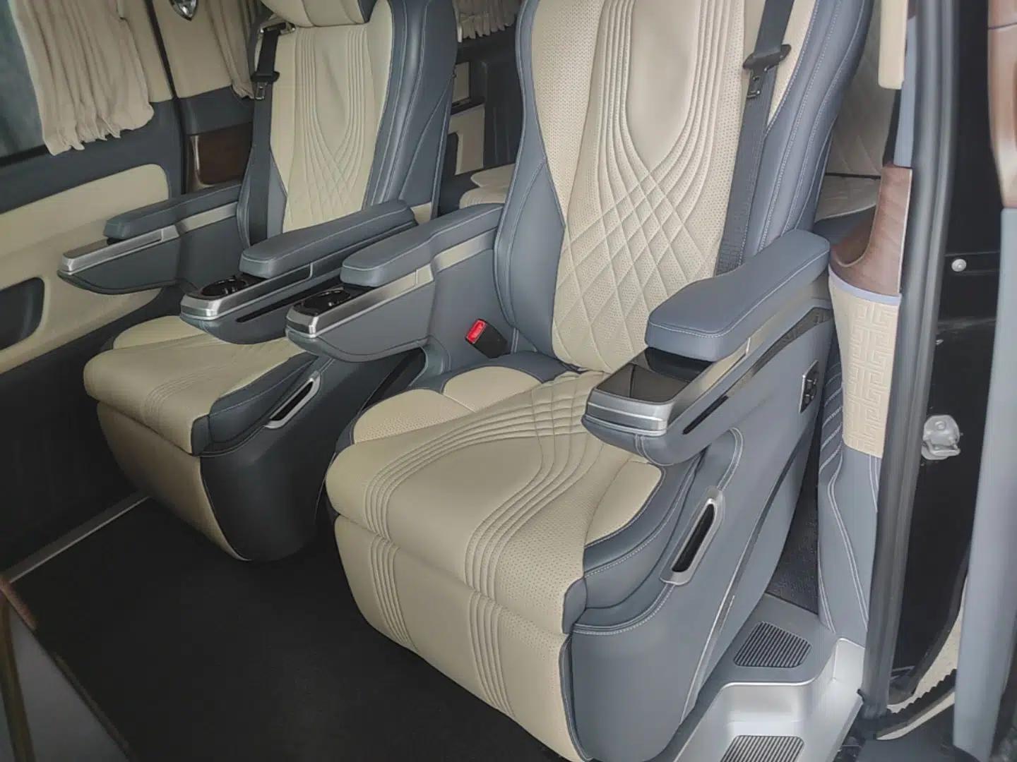Used Mercedes-Benz Vito 2021 2.0T Business Version 7 Seats — миниатюра 20