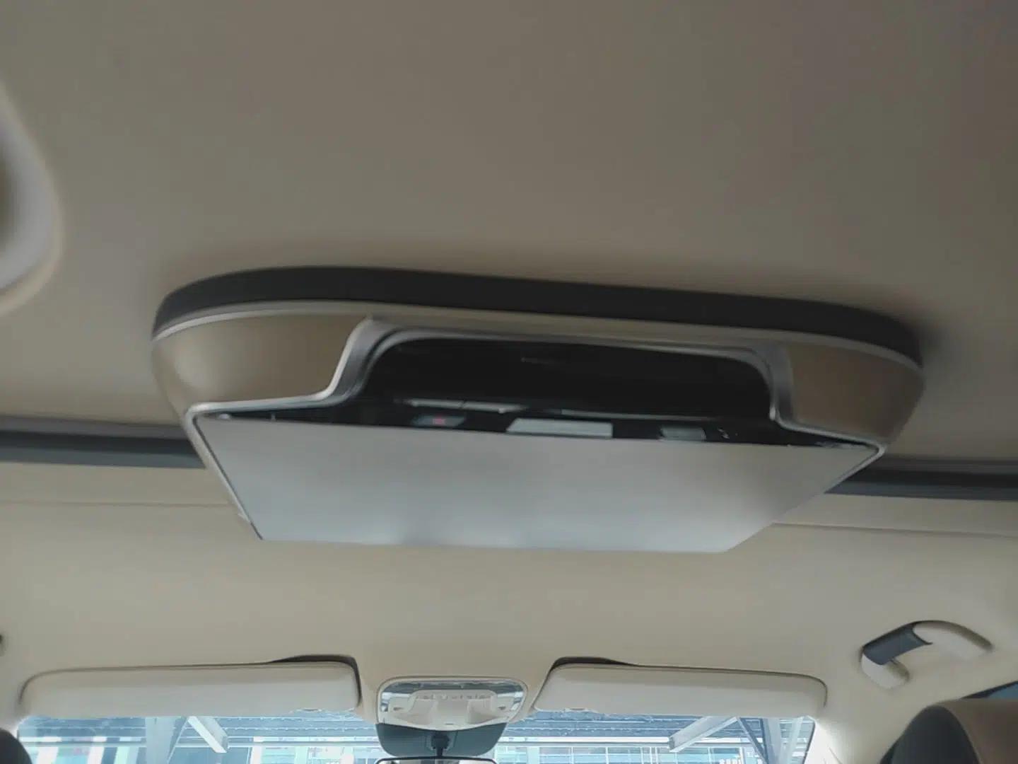 Used Mercedes-Benz Vito 2021 2.0T Business Version 7 Seats — миниатюра 21