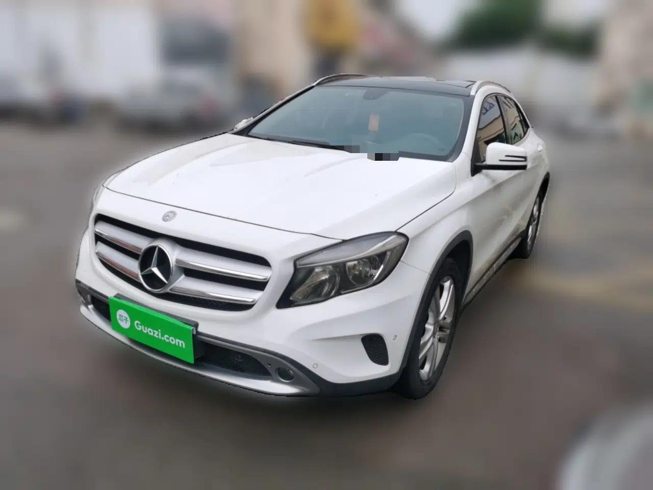 Used Mercedes-Benz GLA 2015 GLA 200 Sport Edition — миниатюра 1