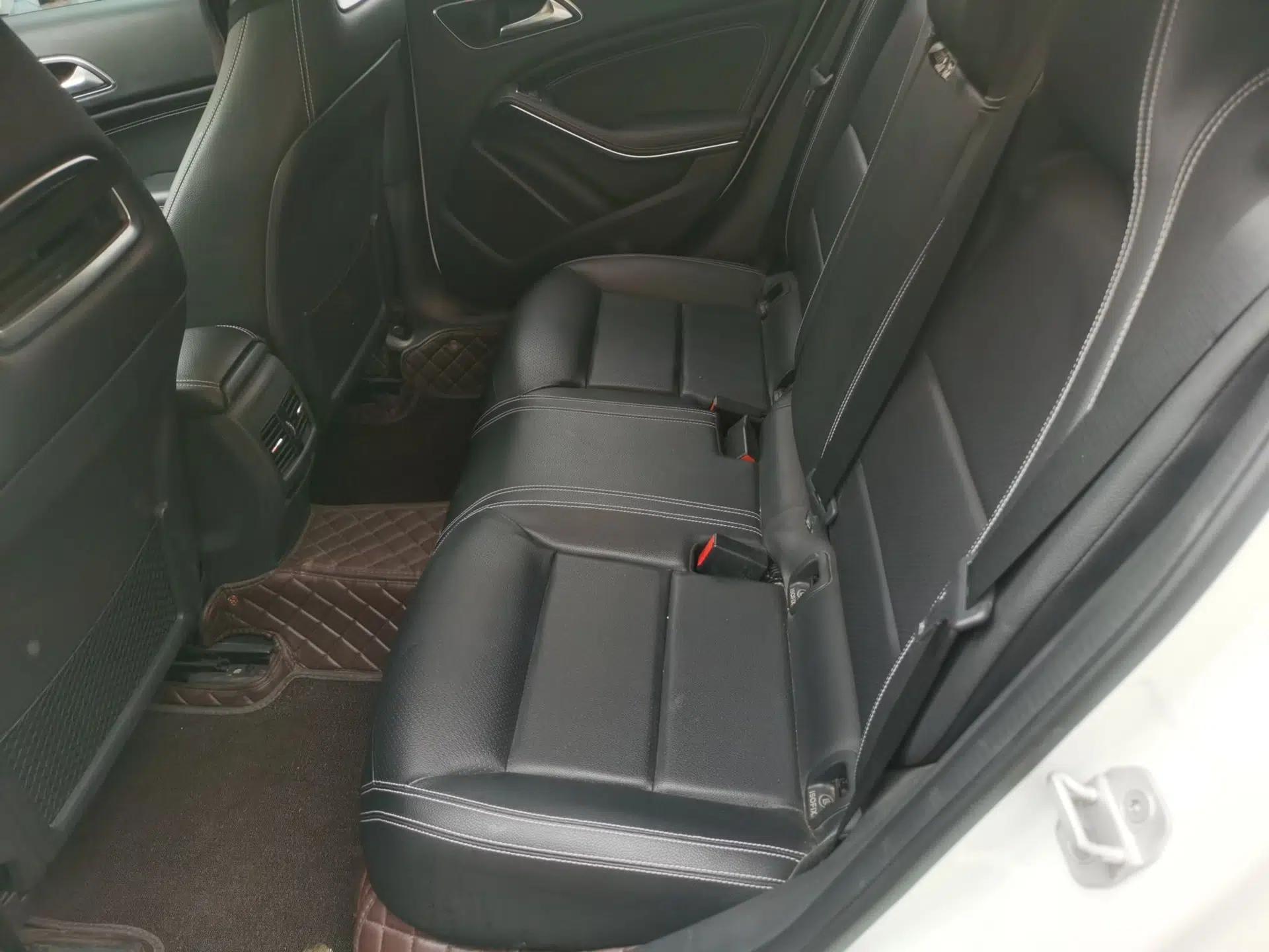 Used Mercedes-Benz GLA 2015 GLA 200 Sport Edition — миниатюра 17