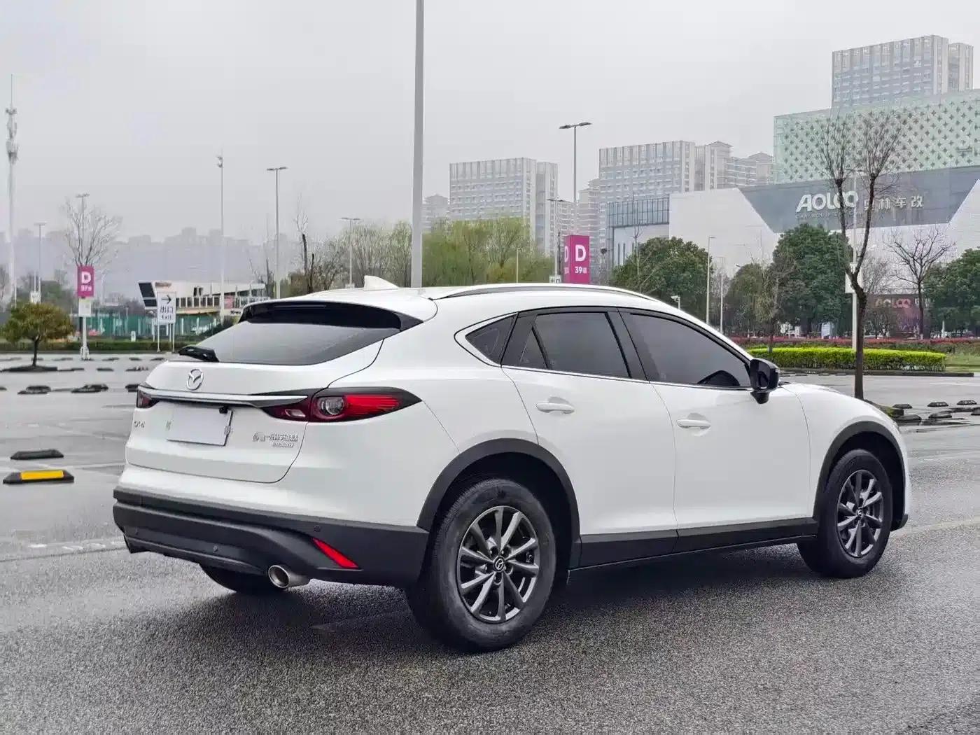 Mazda CX-4 2021 2.0L Automatic 2WD Blue Sky Vitality Edition — миниатюра 4