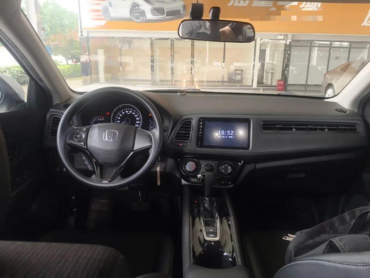 Used Honda Vezel 2020 1.5L CVT Pioneer Edition — миниатюра 12