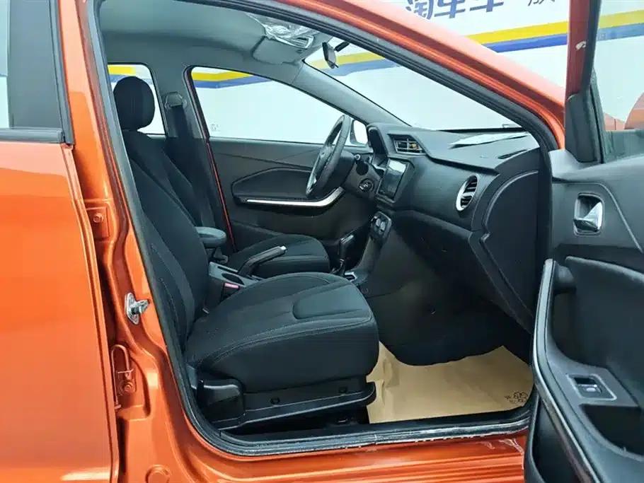 Chery Tiggo 3x 2018 1.5L Automatic Comfort Edition — миниатюра 8