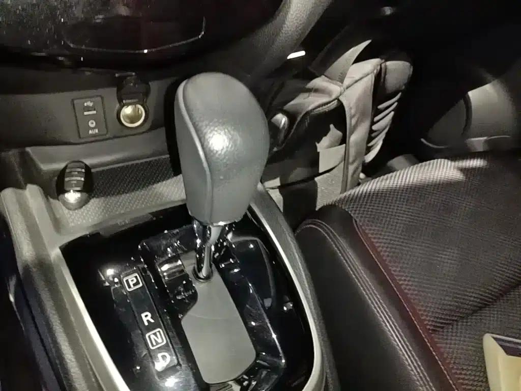 Nissan Qashqai 2017 2.0L CVT Luxury Edition (National V Emission Standard) — миниатюра 14