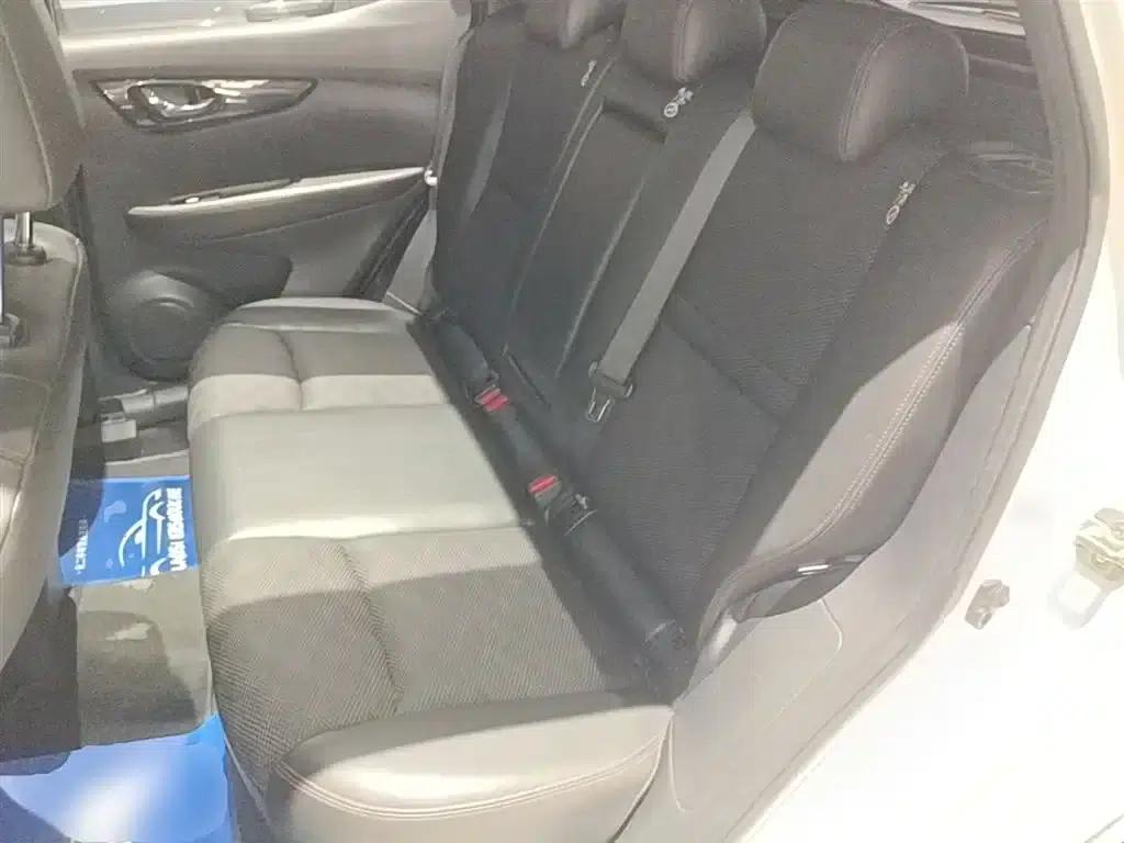 Nissan Qashqai 2017 2.0L CVT Luxury Edition (National V Emission Standard) — миниатюра 17
