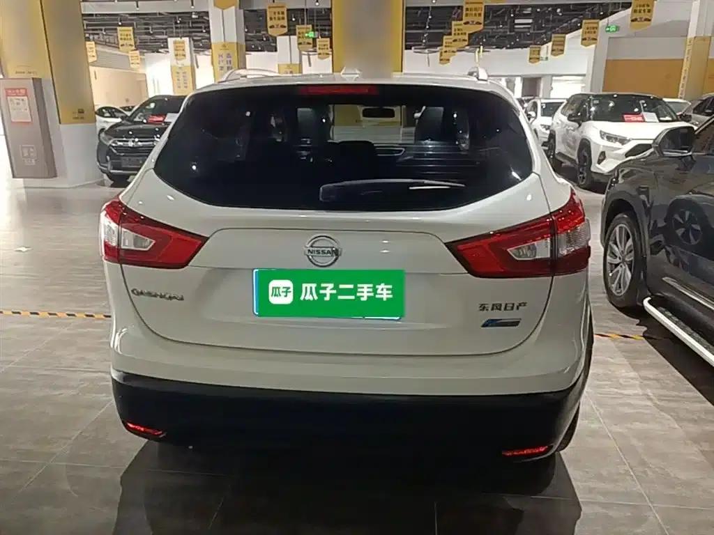 Nissan Qashqai 2017 2.0L CVT Luxury Edition (National V Emission Standard) — миниатюра 6