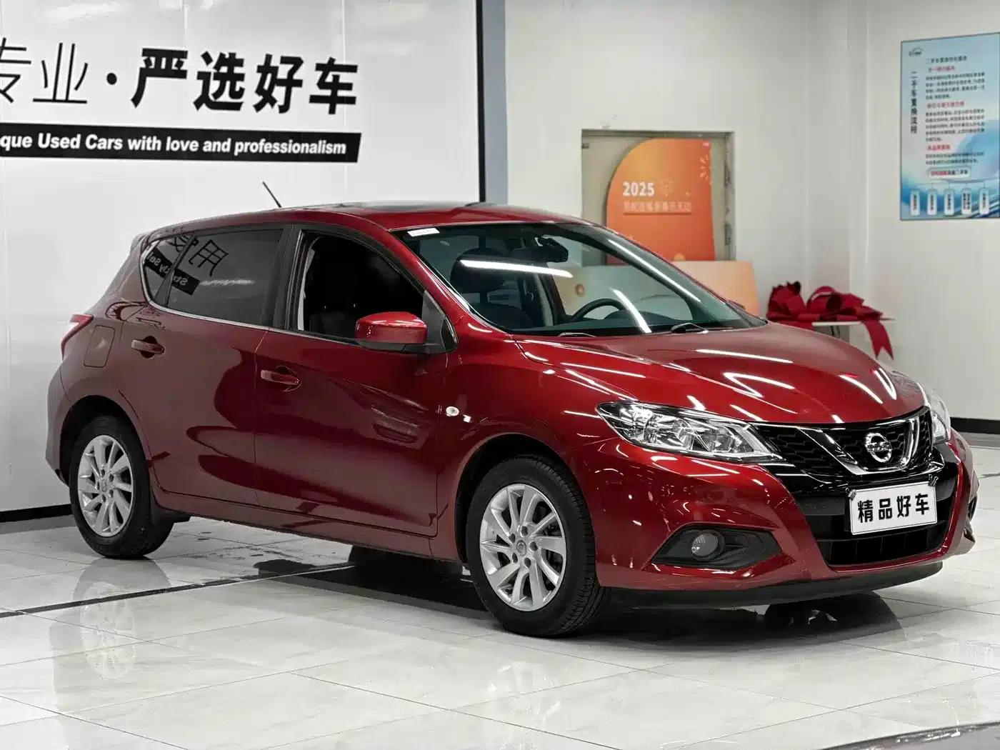 2016 Tiida 1.6L CVT Sport Edition — миниатюра 3