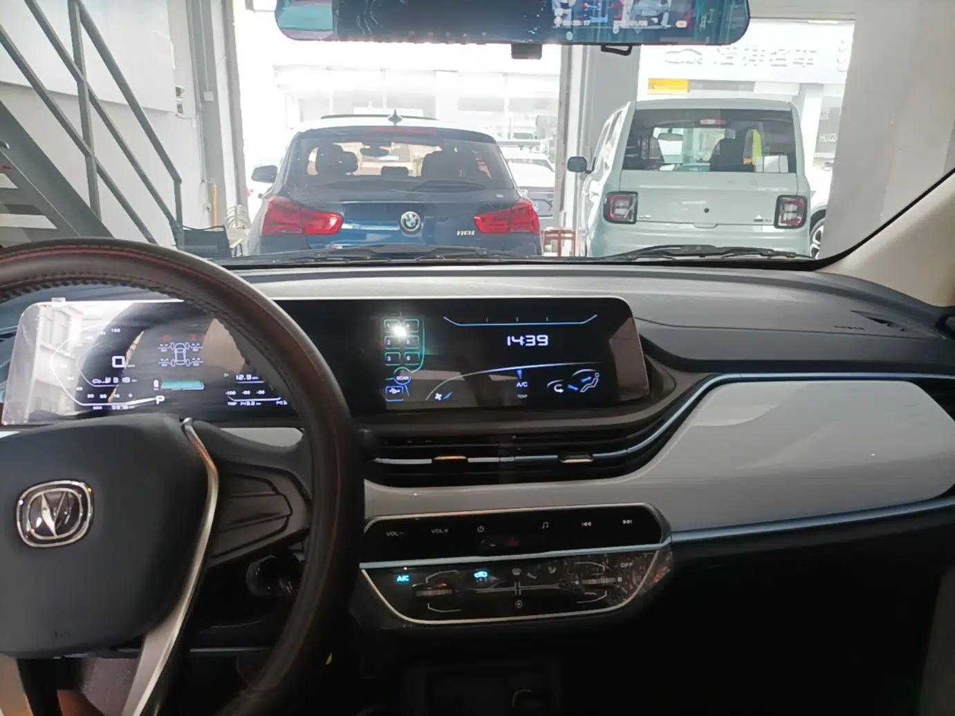 Used CHANGAN Benni E-Star 2023 Charming Edition Colorful Model Lithium-Ion Battery — миниатюра 12