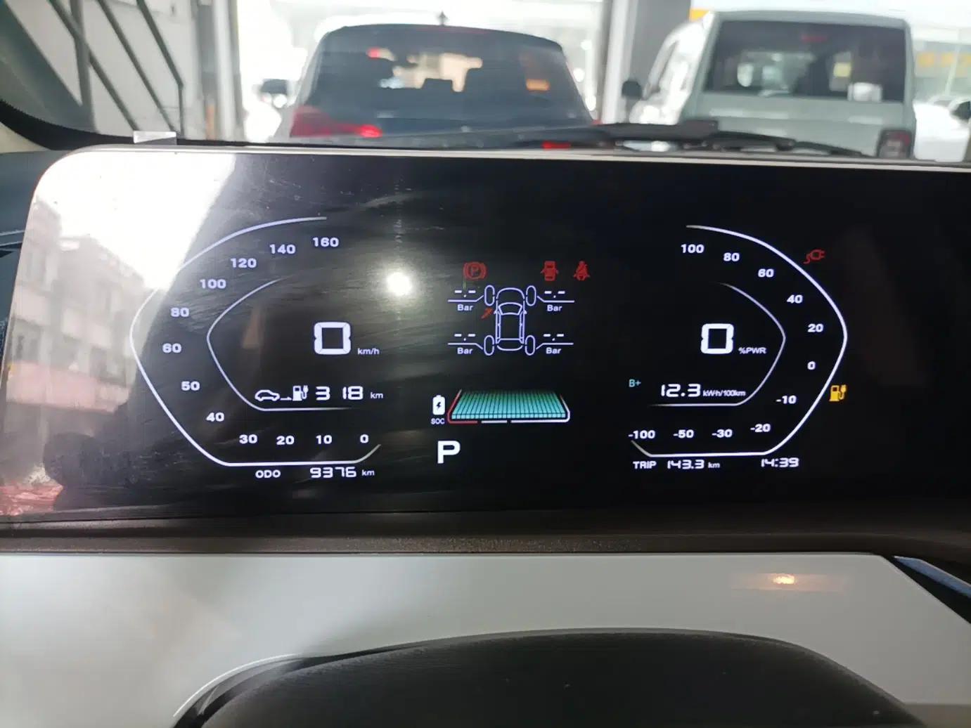 Used CHANGAN Benni E-Star 2023 Charming Edition Colorful Model Lithium-Ion Battery — миниатюра 14