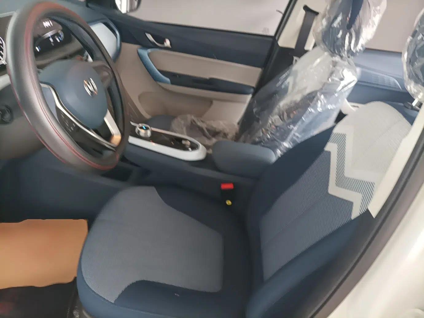 Used CHANGAN Benni E-Star 2023 Charming Edition Colorful Model Lithium-Ion Battery — миниатюра 17
