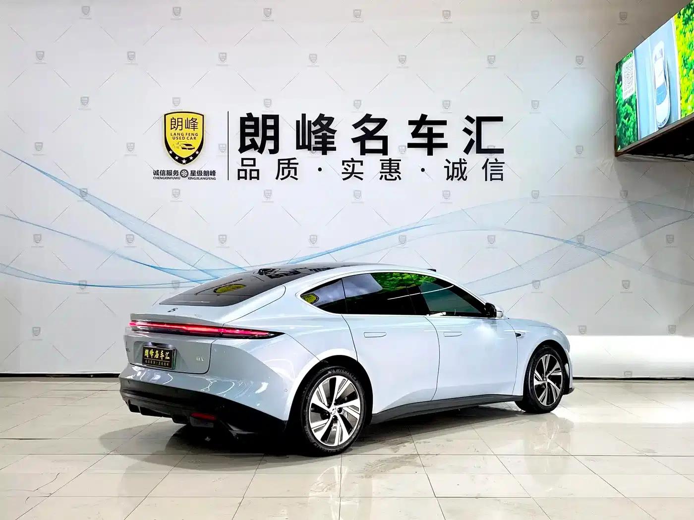 NIO ET5 2024 model 75kWh — миниатюра 4