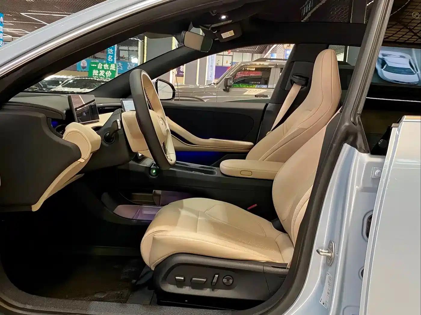 NIO ET5 2024 model 75kWh — миниатюра 10