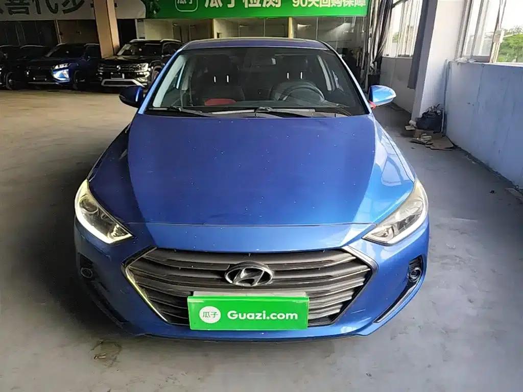 Hyundai Elantra 2016 1.6L Automatic Smart Elite Edition — миниатюра 3