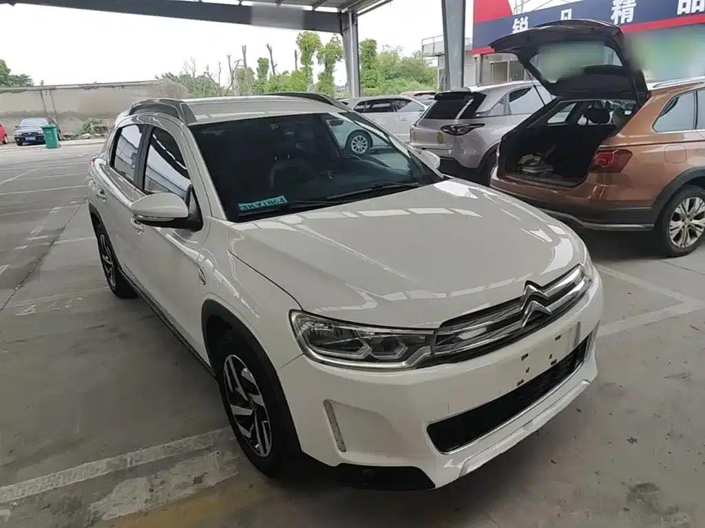 Citroën C3-XR 2017 230THP Automatic Intelligent — миниатюра 4