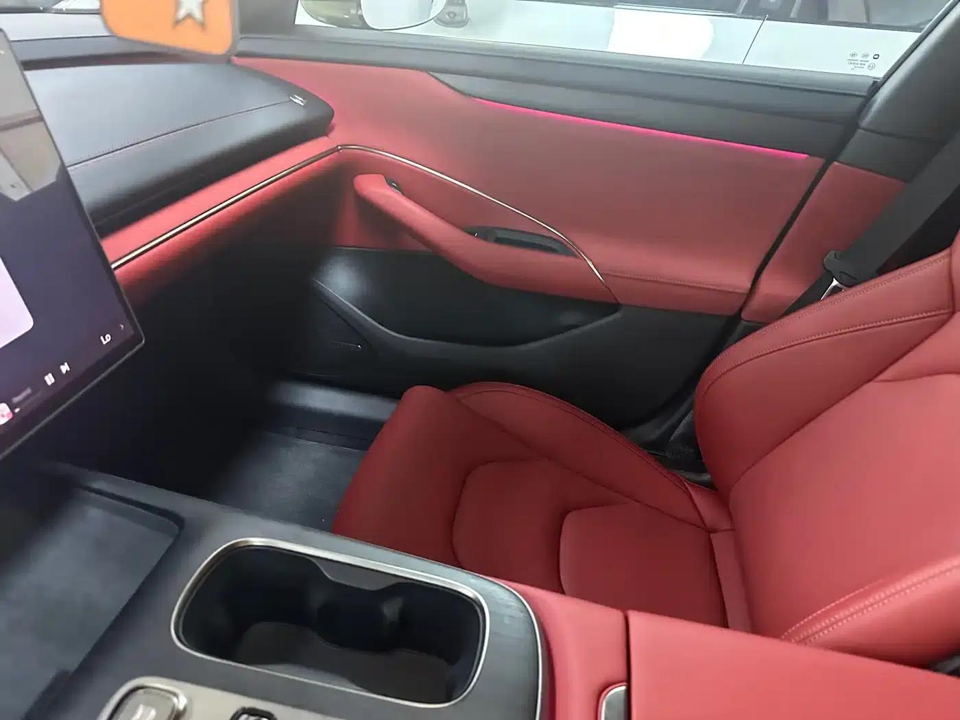Xiaomi SU7 2024 Rear-Wheel Drive Standard Founder Edition — миниатюра 7