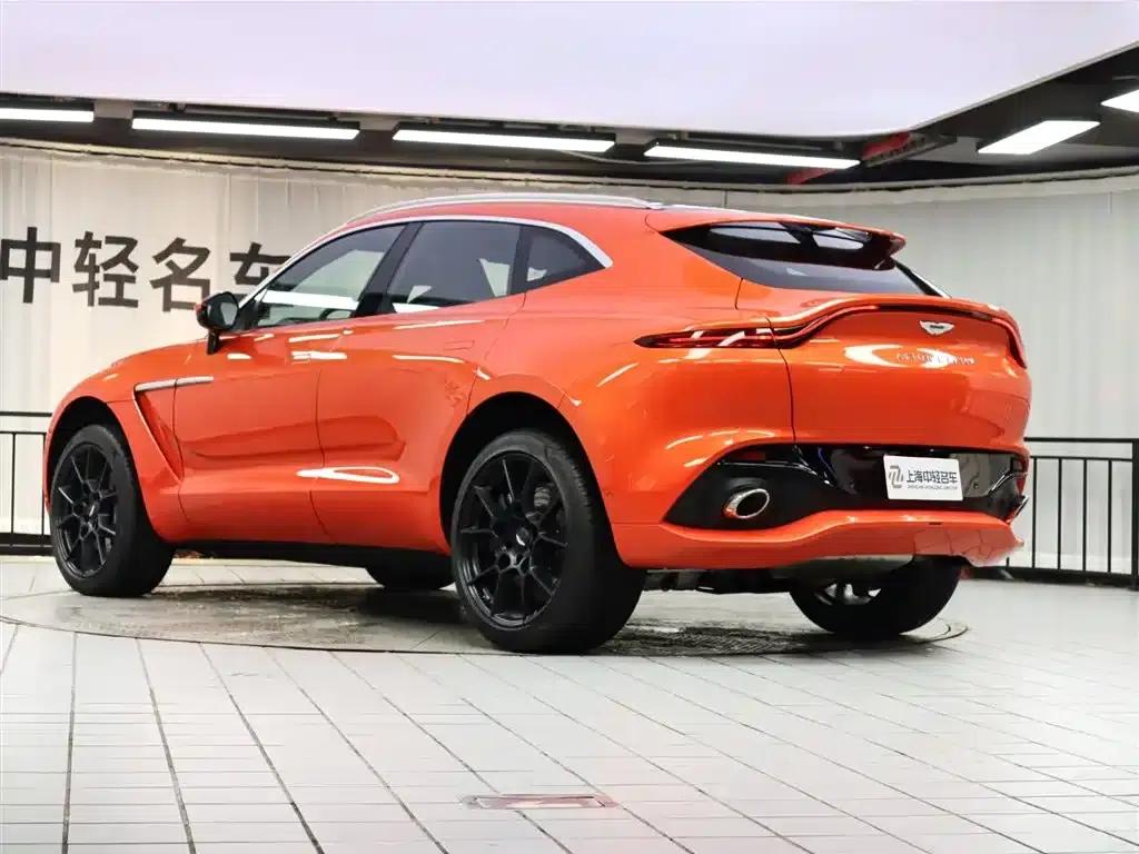 Aston Martin DBX 2023 3.0T STRAIGHT-SIX — миниатюра 4