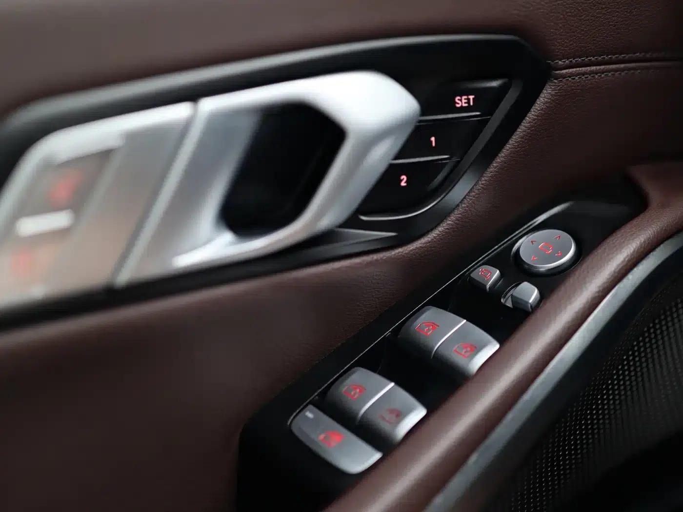2022 BMW 3 Series Facelift 320Li M Sport Package — миниатюра 21