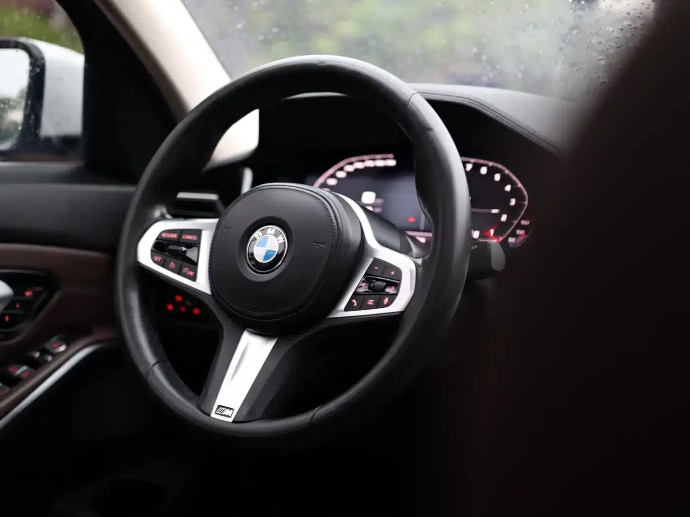2022 BMW 3 Series Facelift 320Li M Sport Package — миниатюра 22