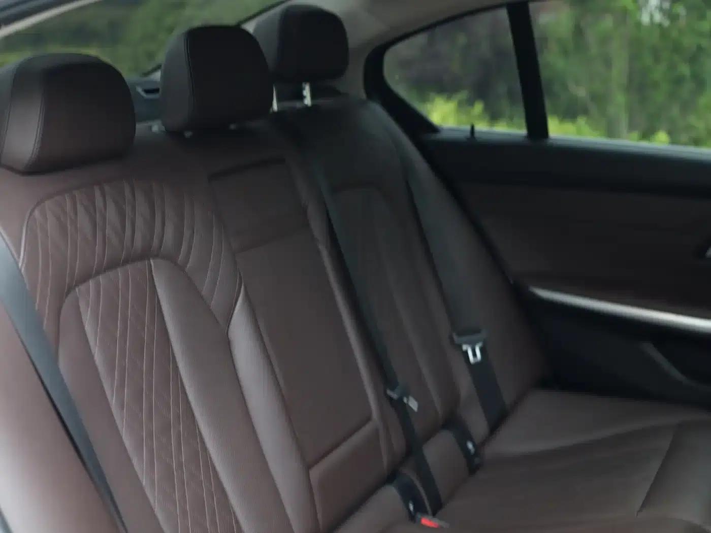 2022 BMW 3 Series Facelift 320Li M Sport Package — миниатюра 34