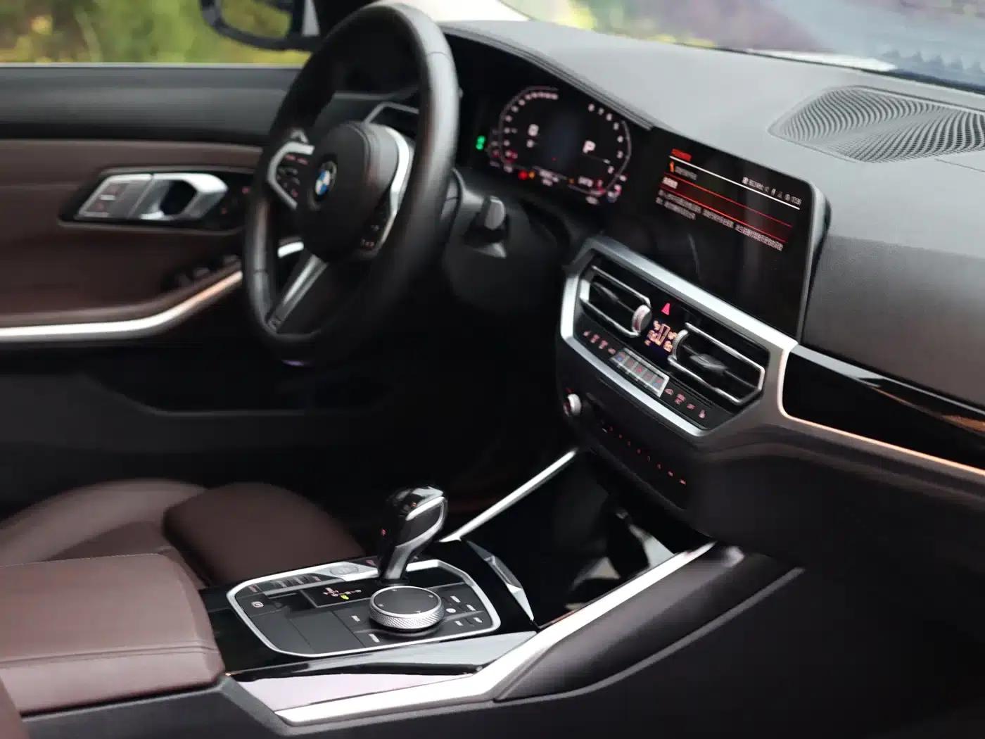 2022 BMW 3 Series Facelift 320Li M Sport Package — миниатюра 36