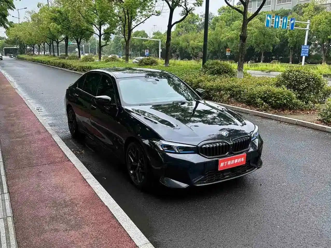 2025 BMW 3 Series 330Li Luxury M Sport Shadow Edition — миниатюра 3