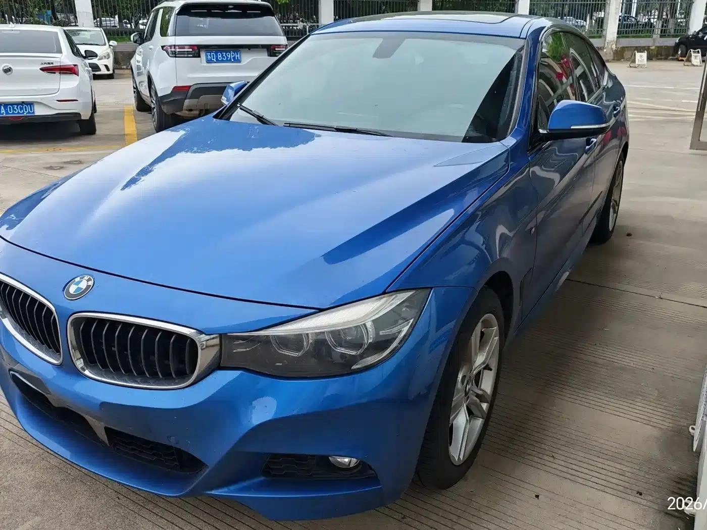 2019 BMW 3 Series GT 320i M Sport Package — миниатюра 1