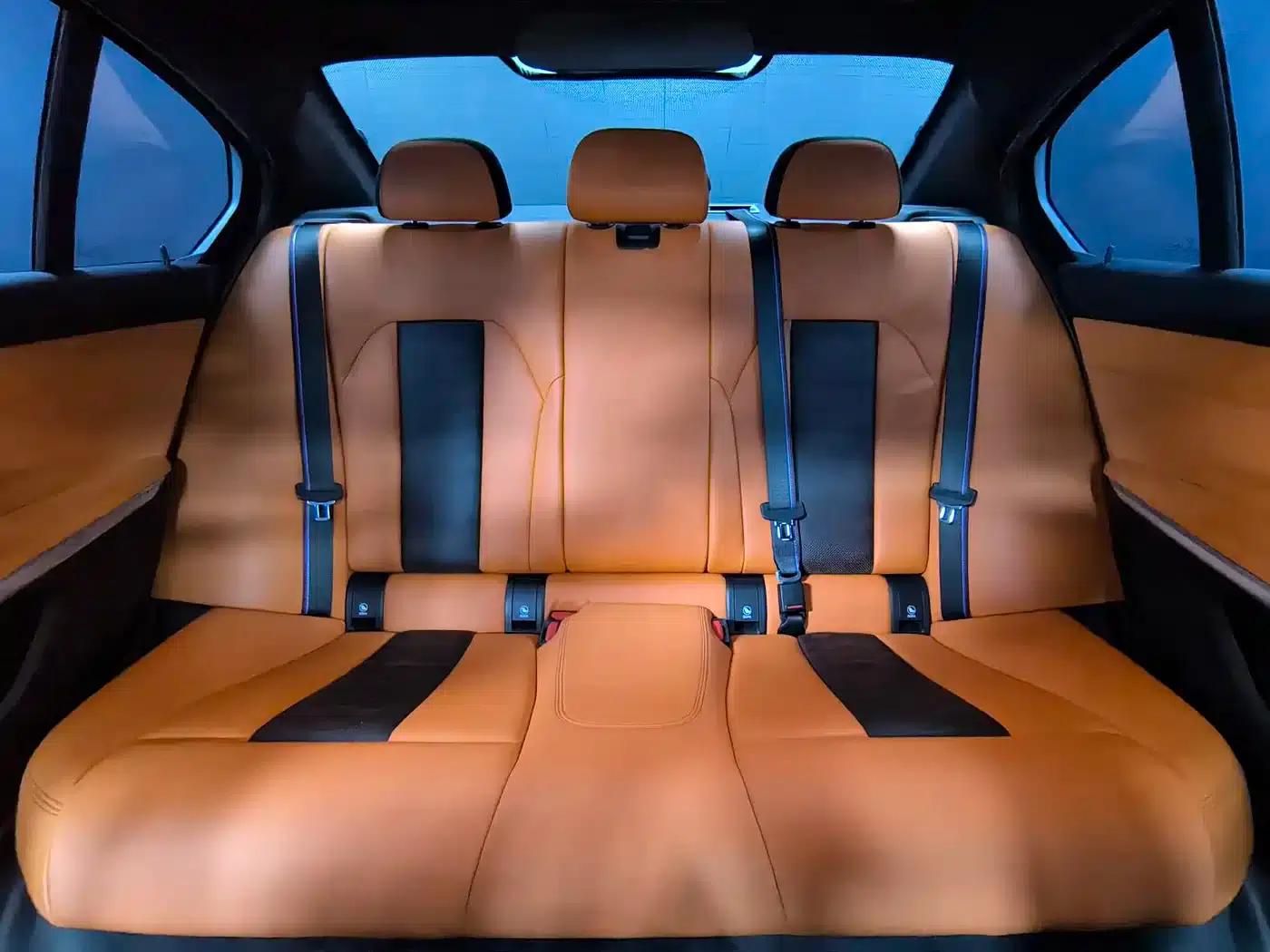2021 BMW M3 Competition Sedan — миниатюра 13