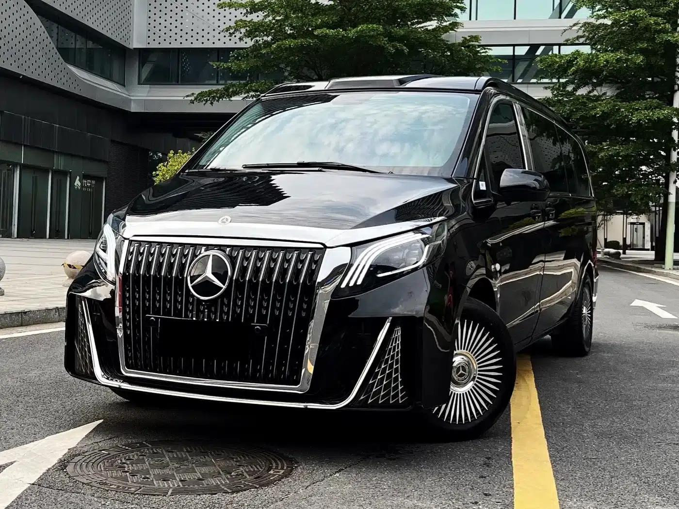 2023 Nissan Vito 2.0T Business Edition 7-seater — миниатюра 1