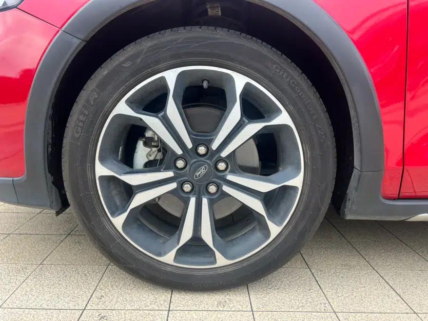 Used Ford Focus Active 2020 EcoBoost 180 Automatic Titanium Edition — миниатюра 18