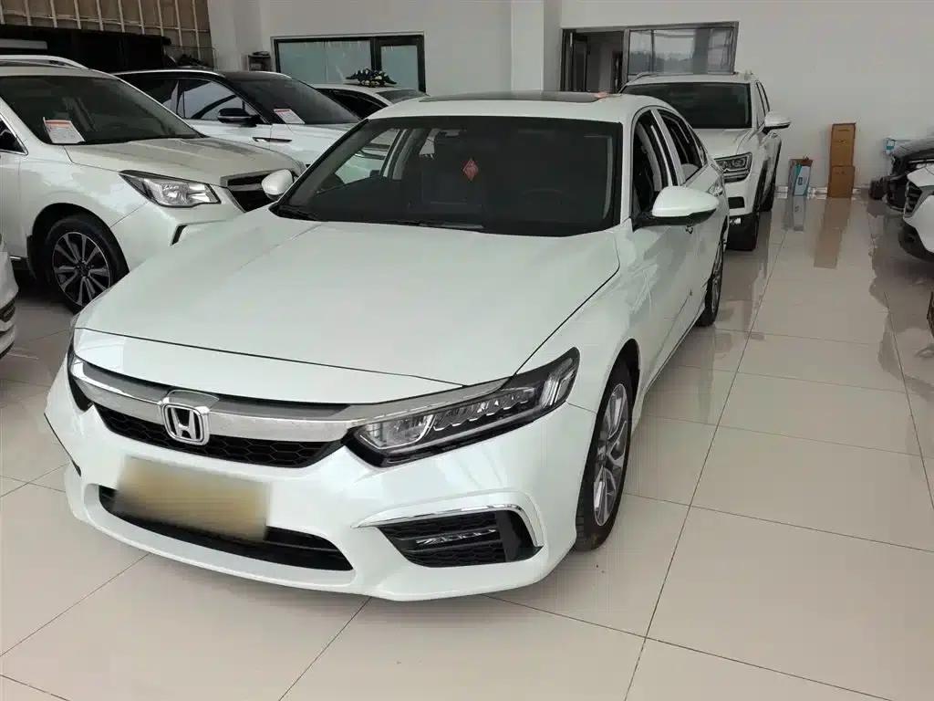 Inspire 2019 260TURBO Deluxe Edition (China VI Emission Standard) — миниатюра 2