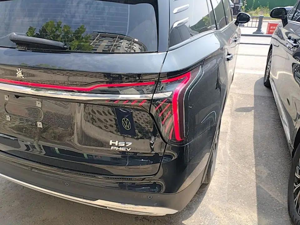 Used Hongqi HS7 PHEV 2024 2.0T PHEV Four-Wheel Drive Flagship Edition 7 Seats — миниатюра 9