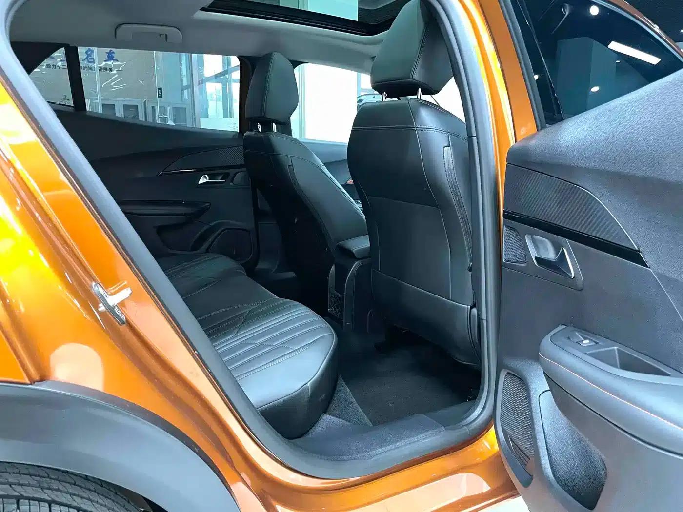 Peugeot 2008 2022 230THP THE ONE — миниатюра 13