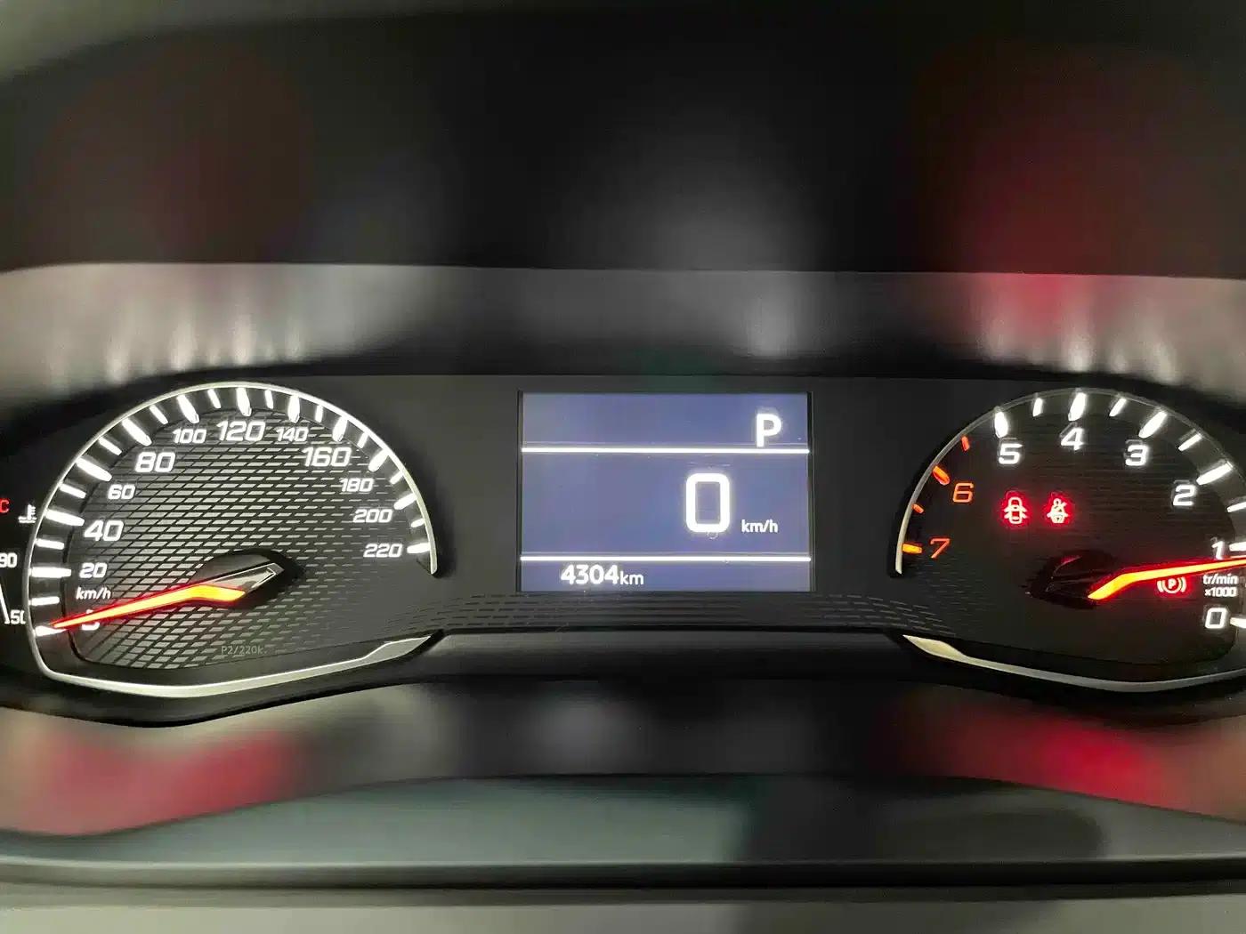 Peugeot 2008 2022 230THP THE ONE — миниатюра 16