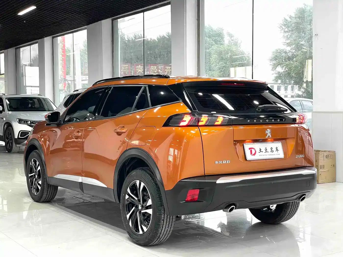 Peugeot 2008 2022 230THP THE ONE — миниатюра 6