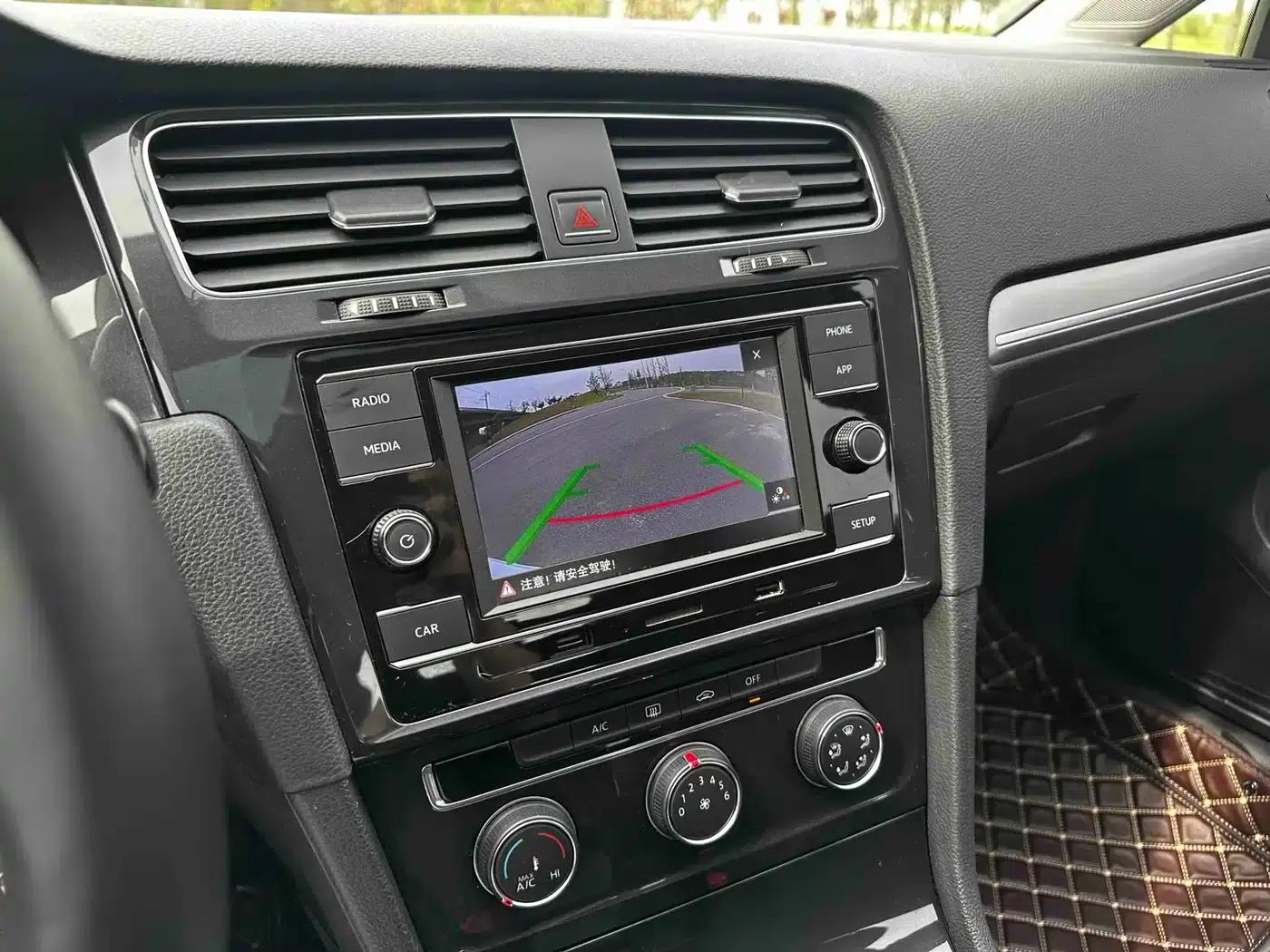2018 Golf 1.6L Automatic Comfort — миниатюра 12