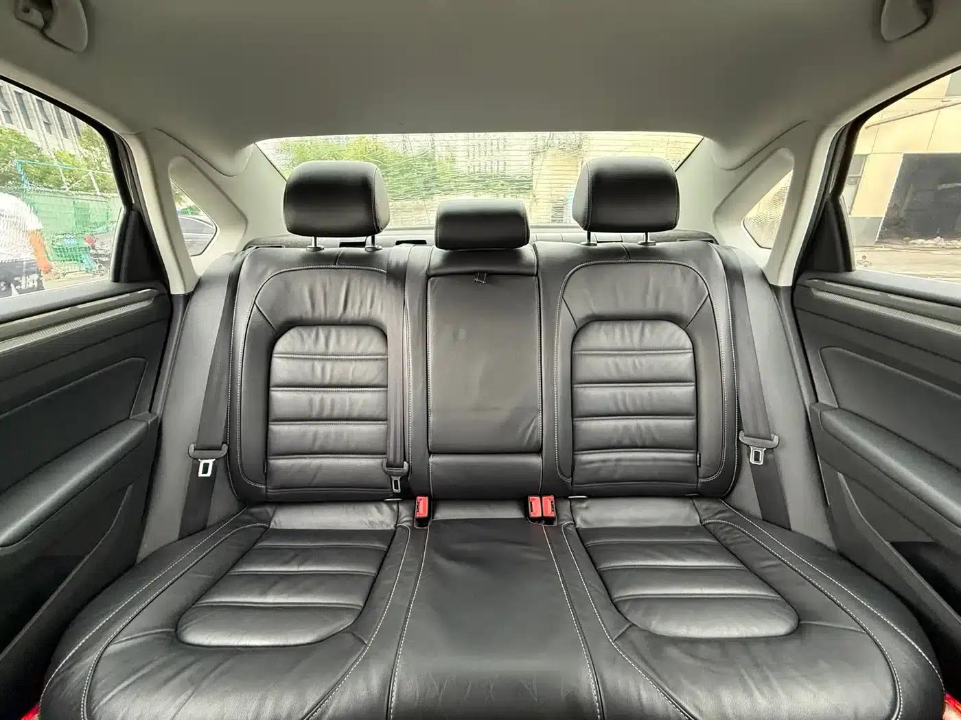 2017 Passat 330TSI DSG Premium Edition — миниатюра 15