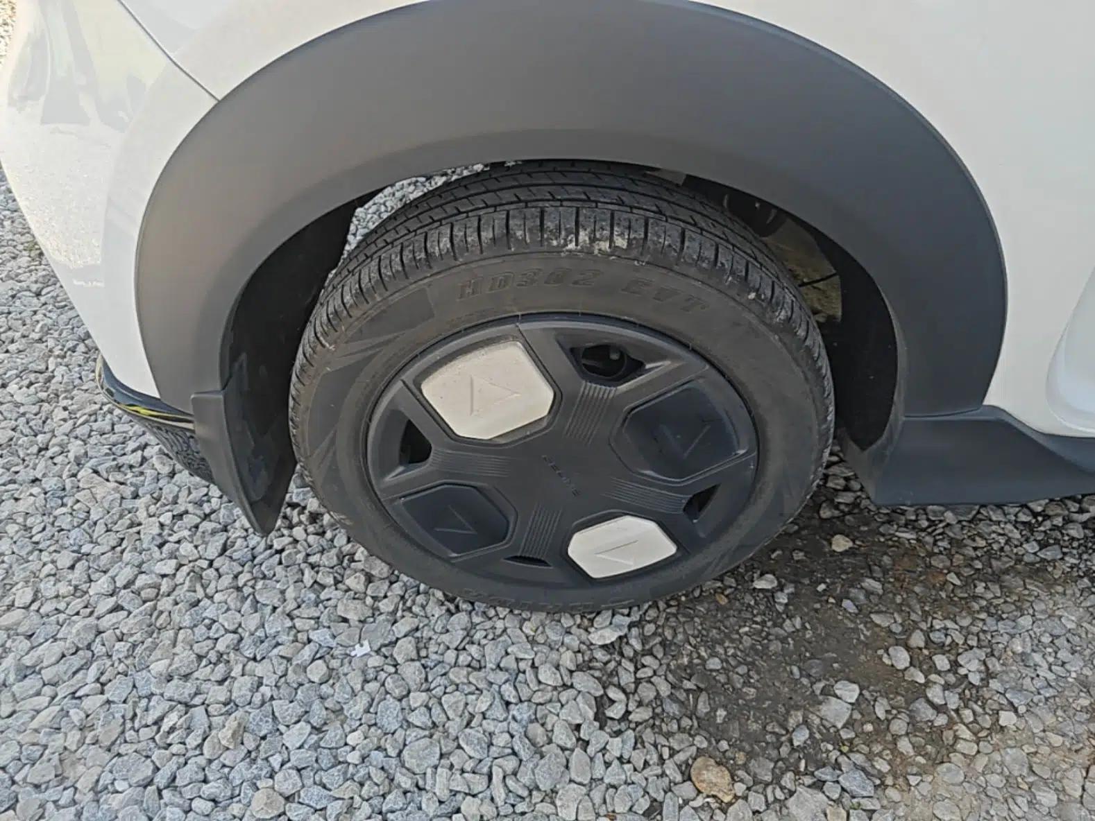 Used Geely Galaxy Panda 2024 200km Panda Kart — миниатюра 11