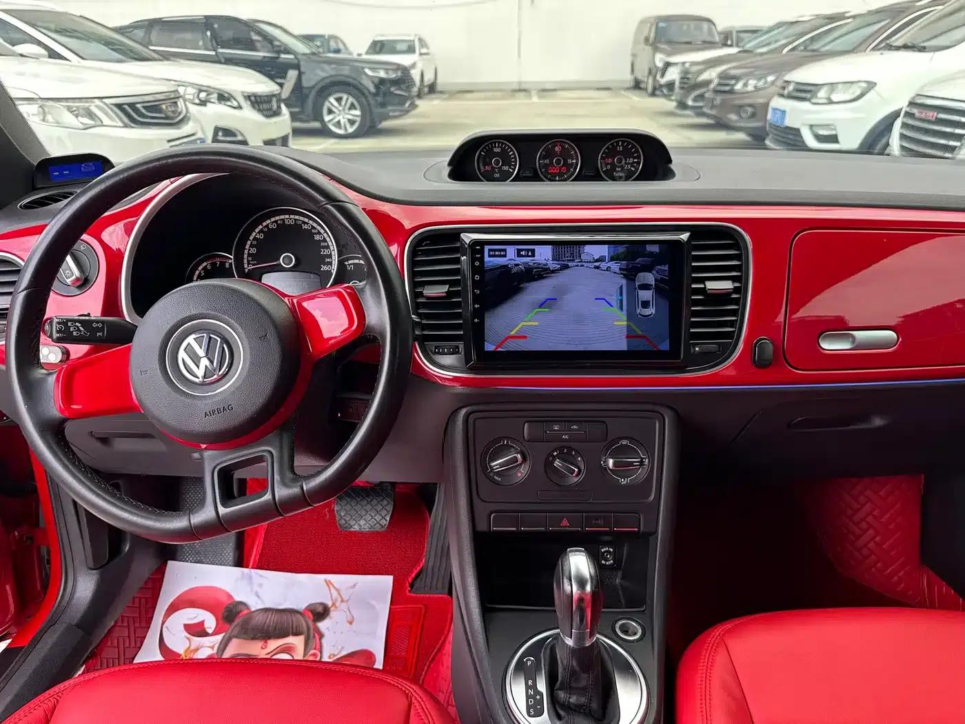2013 Volkswagen Beetle 1.4TSI Fender Rock Edition — миниатюра 8