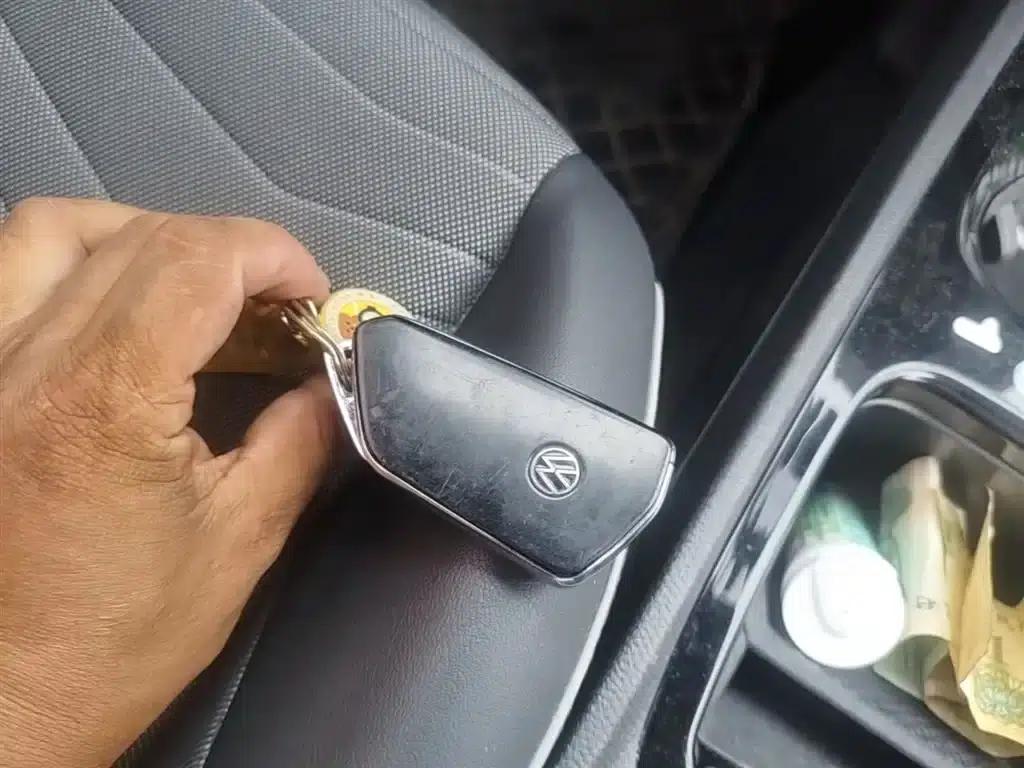 Volkswagen ID.3 2024 Outstanding Edition — миниатюра 9