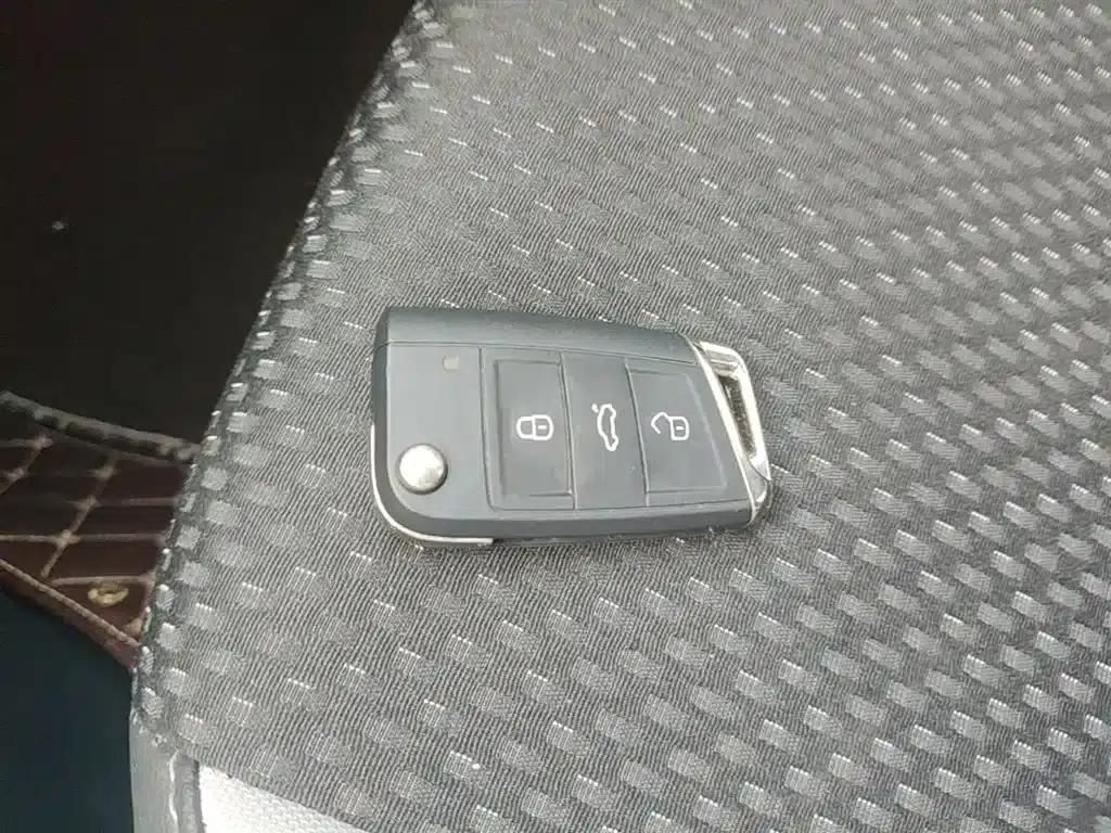 2021 Volkswagen T-Cross 1.5L Automatic Smart Connect Edition — миниатюра 9