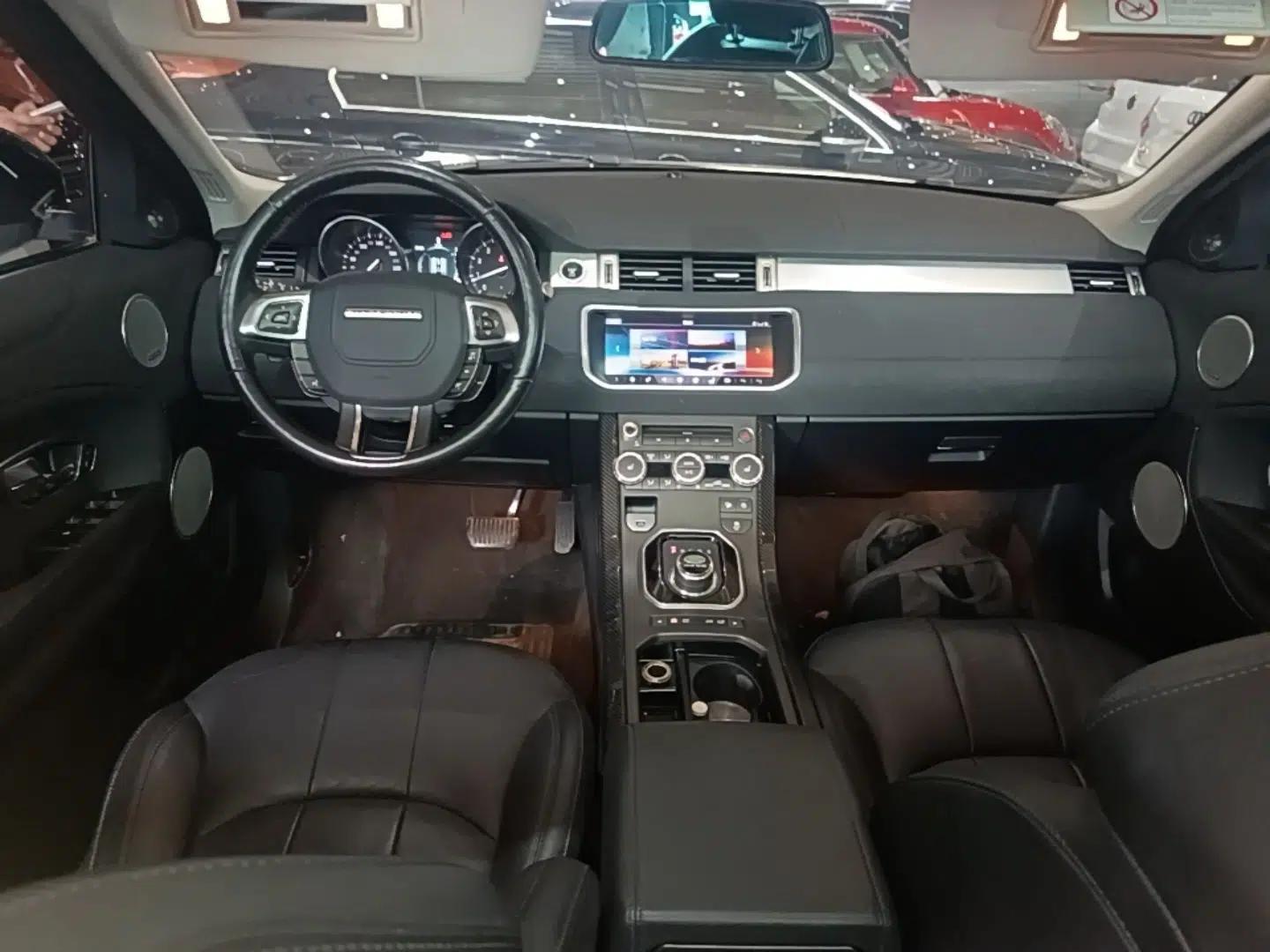 Used Land Rover Range Evoque 2018 240 PS SE Smart Brilliance Edition — миниатюра 12