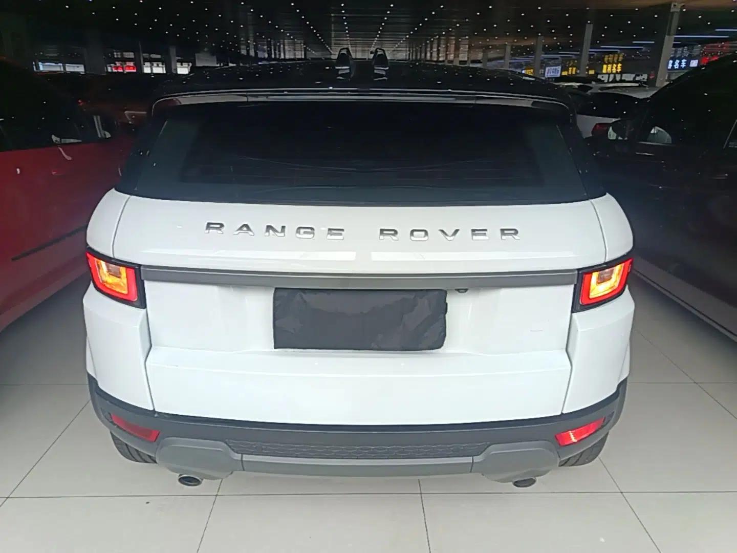 Used Land Rover Range Evoque 2018 240 PS SE Smart Brilliance Edition — миниатюра 5