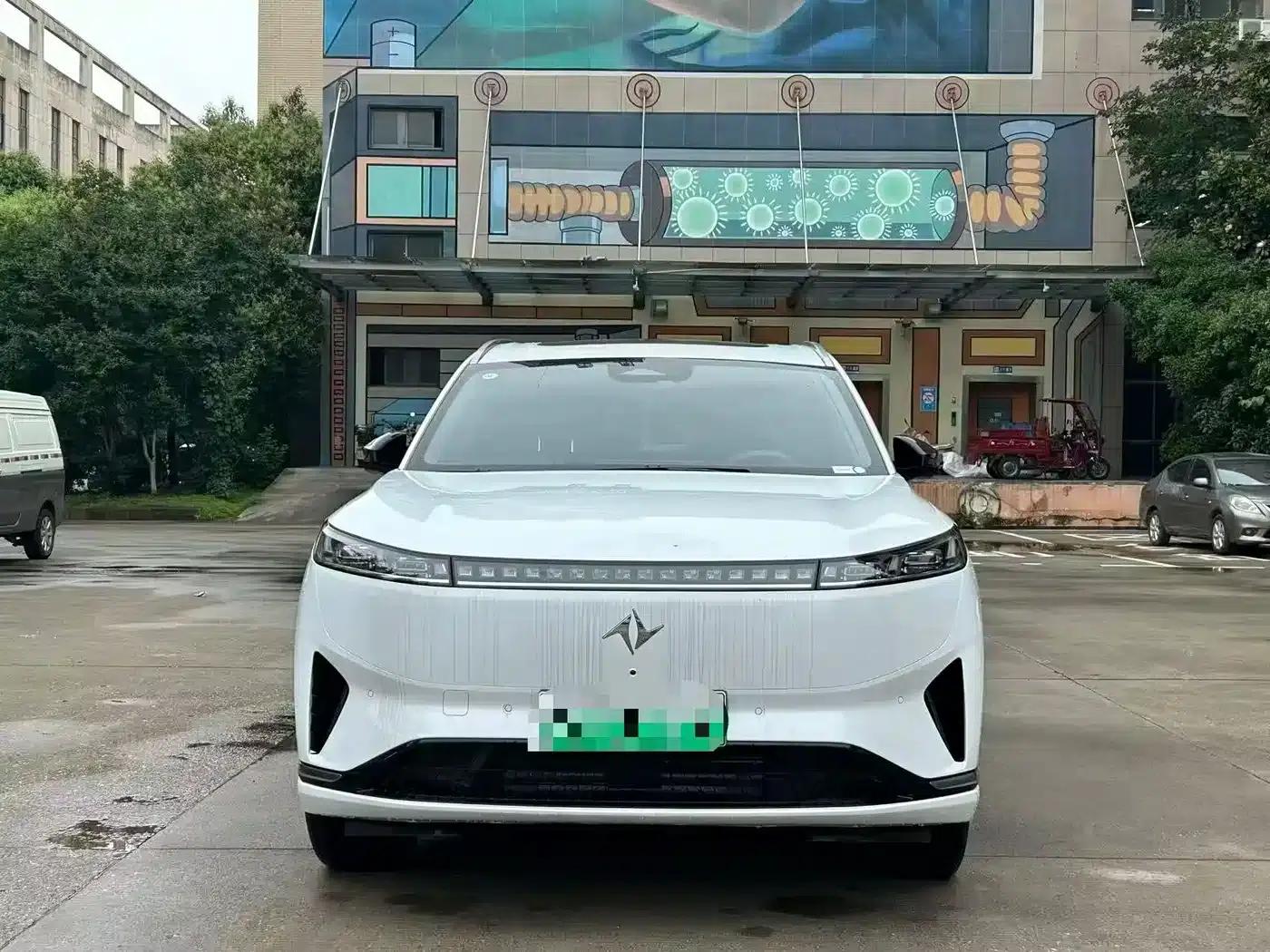 eπ008 2026 Model Six-Seat Pure Electric Family Edition — миниатюра 2