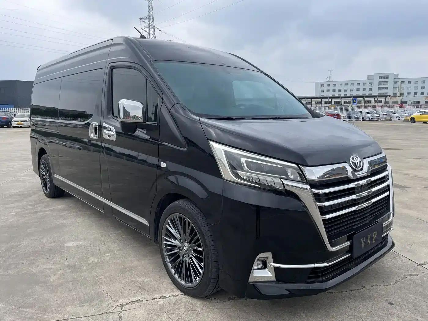 2022 HIACE 3.5L Middle East Edition — миниатюра 20