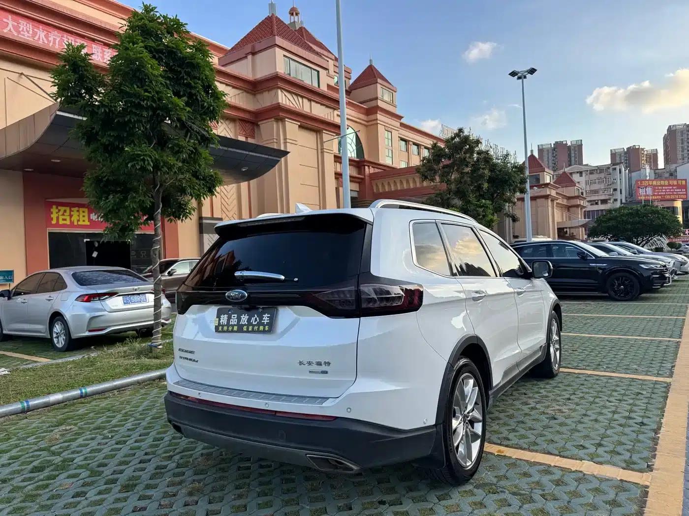Edge 2015 2.0T GTDi AWD Premium — миниатюра 6